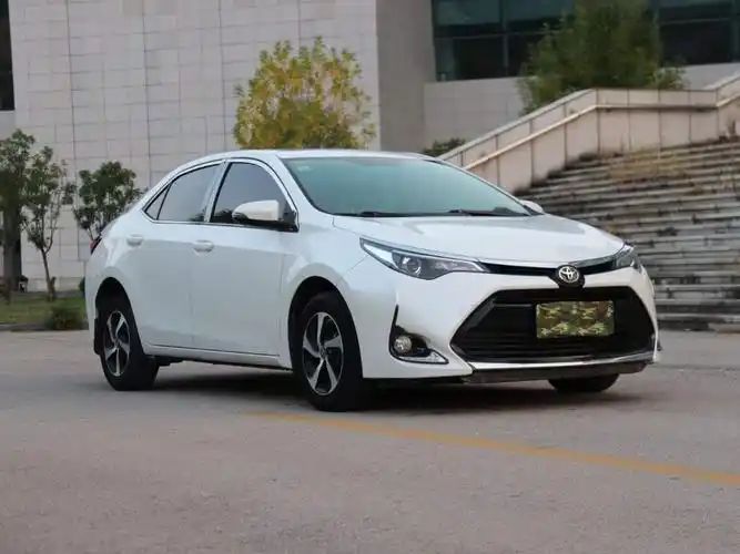 丰田 雷凌  2018款 185t cvt豪华版图片