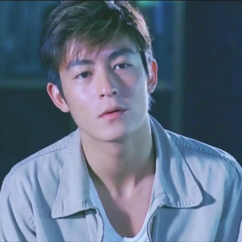 高桥凉介,藤原拓海 《头文字d》自截头像