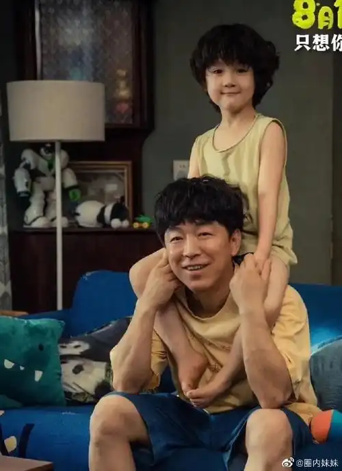 黄渤新片6岁儿子颜值