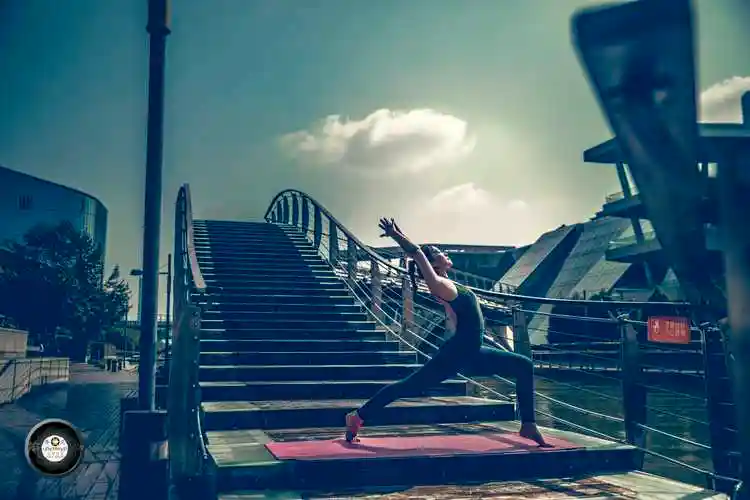 伽人们2021瑜伽写真开启,99元抢订原价699元瑜伽写真体验套餐一份