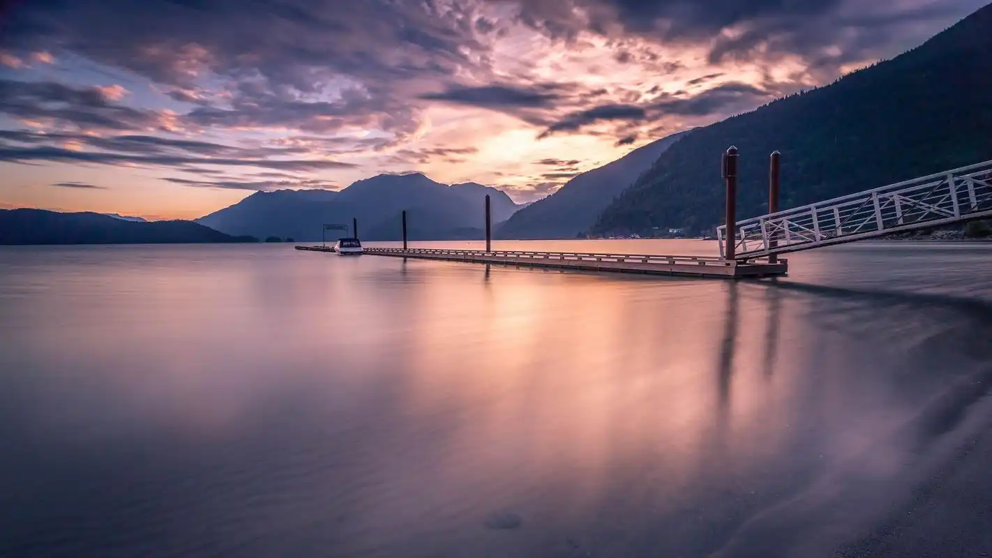 加拿大温哥华哈里森湖风景桌面壁纸高清大图预览1920x1080_风景壁纸