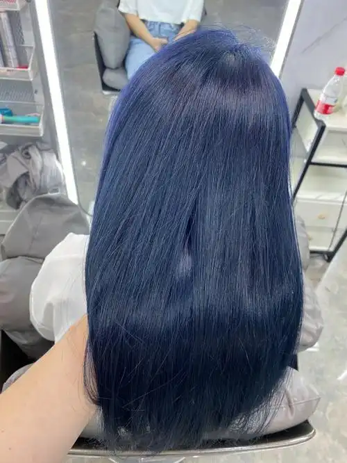 哇不用漂的蓝黑发色