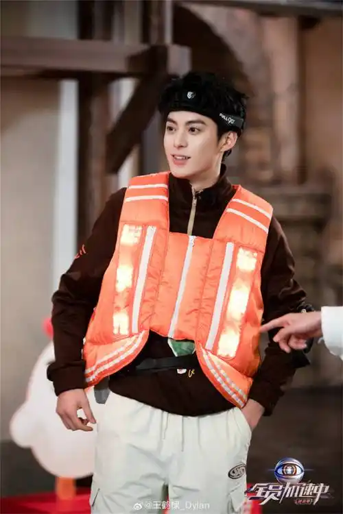 本周看啥赵丽颖新剧热度高王一博影视双上新