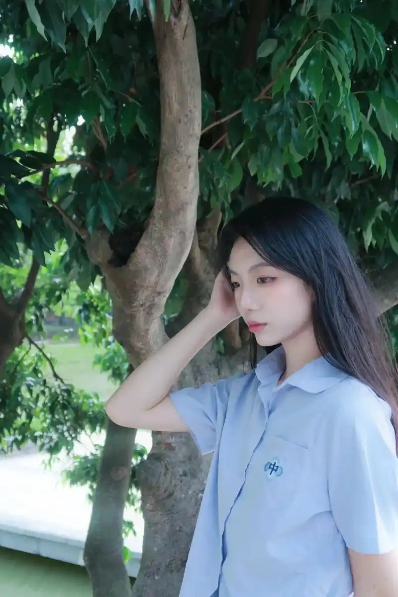 你是始料未及.#校园 #分享照片 #女大学生日常生活  - 抖音