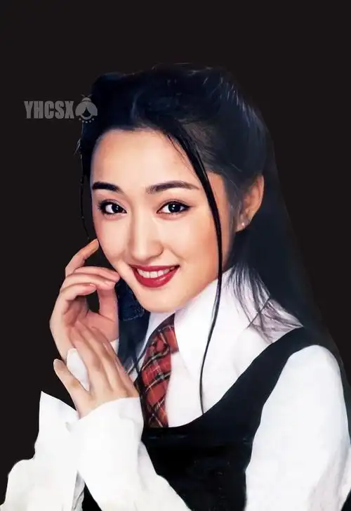 杨钰莹一组青涩旧照,二十年前的背带裙情节,多少人的初恋记忆