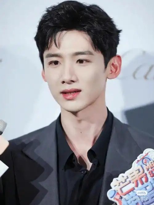 白敬亭的姐姐粉