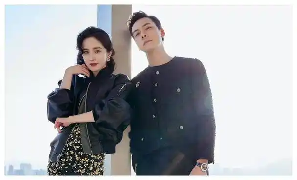 杨幂,陈伟霆惊喜官宣!爱情照亮娱乐圈,意想不到!_姐姐_魏大勋_焦点