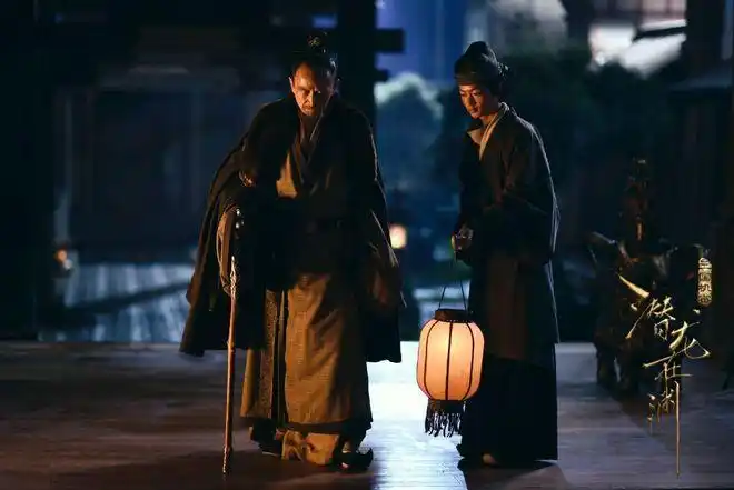 还有因为场景布置实在太美,室内室外每一帧都如画,随手截图都是桌面.