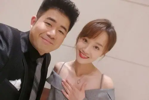 刘丰源喜当爸晒女儿美照双眼皮抢镜被传是王子文儿子生父