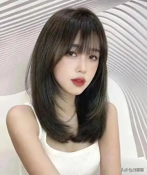 最美女士发型15款,利落修颜显气质,剪完让你大变样