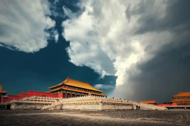 "斜杠中年"苏唐诗:我"看见"这样的故宫_摄影_古建筑_文化