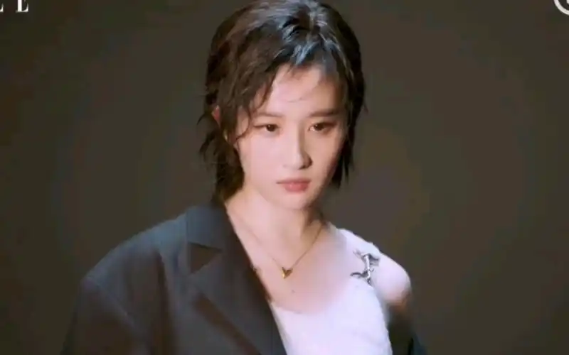 刘亦菲我老婆好美好厉害啊短发真的a爆了