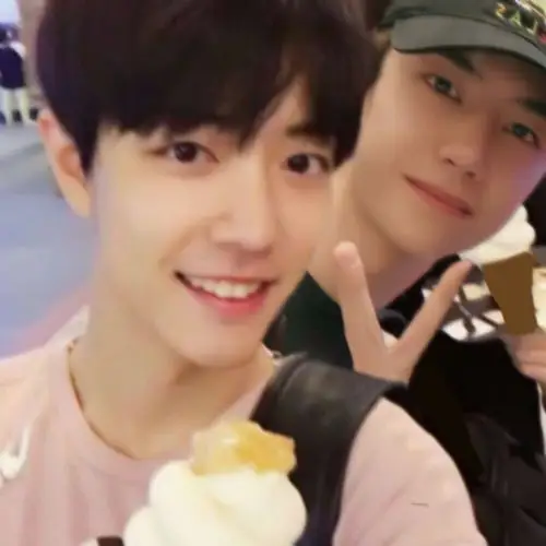 王一博/肖战/博君一肖bjyx 头像/壁纸/背景图/表情包