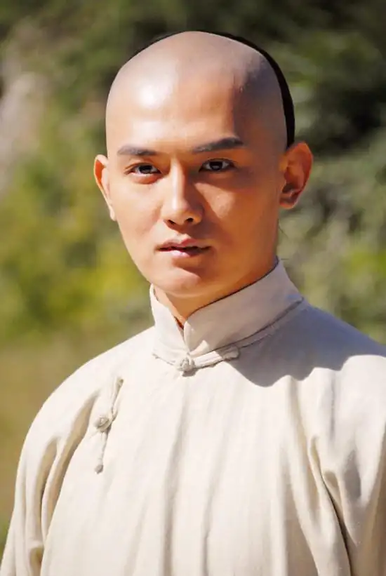 霍元甲》正在湖南电视剧频道热播,该剧由都晓执导,汇集一众实力派演员