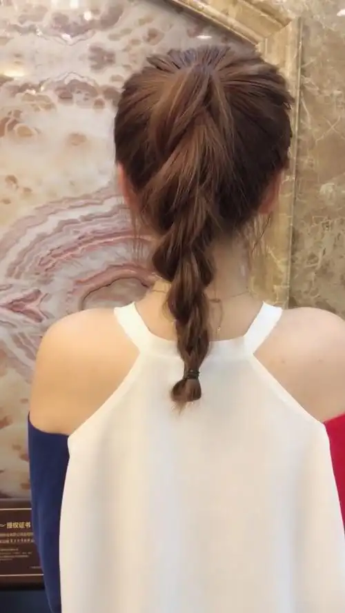 气质高马尾,简单好学有好看78@{uid:1502349662339070,nick:�%