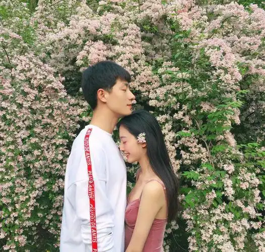 真人情侣头像双人