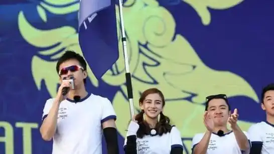 太可惜了李晨突然官宣angelababy被网友猜中