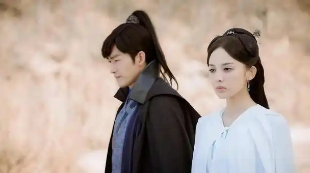 分手7年后,再看张翰境遇,才懂他和古力娜扎本就不是"一路人"