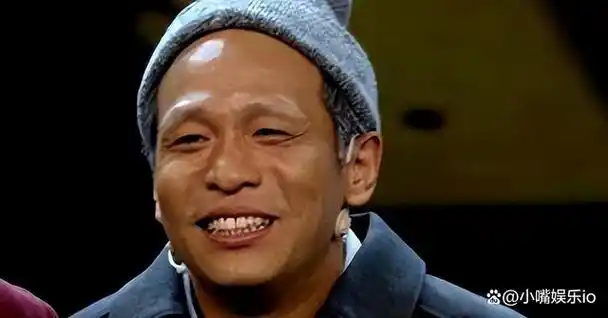 宋小宝以小品《相亲》一炮走红,他机智幽默的表演让观众捧腹大笑