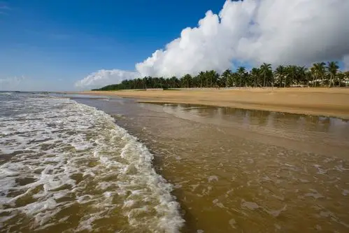 广阔的大海沙滩