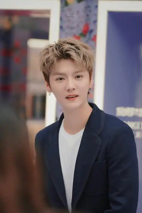 gucci品牌代言人鹿晗##全世界最帅的老板