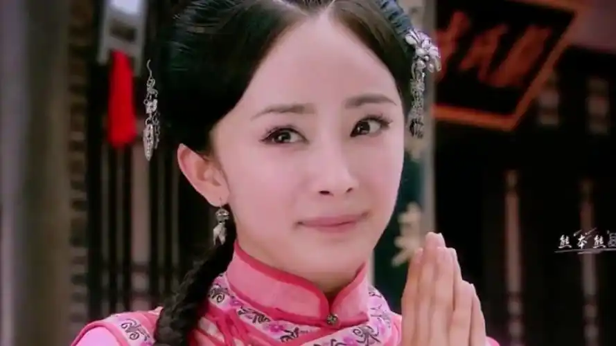 嘴皮子磨破了,贵妇却还是不买#宫 #宫锁心玉 #杨幂