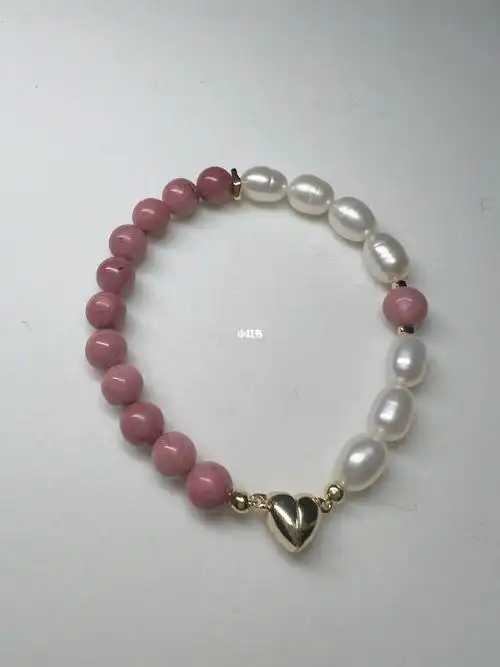 蔷薇粉爱心珍珠手链