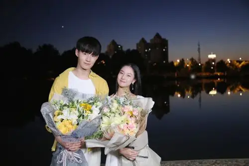 张猛超时空恋人杀青首部剧集演绎双面男主引期待