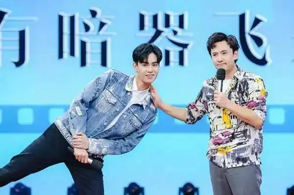 胡一天自爆择偶标准!可撕逼吴亦凡,人设崩塌,这又是怎么一回事呢?