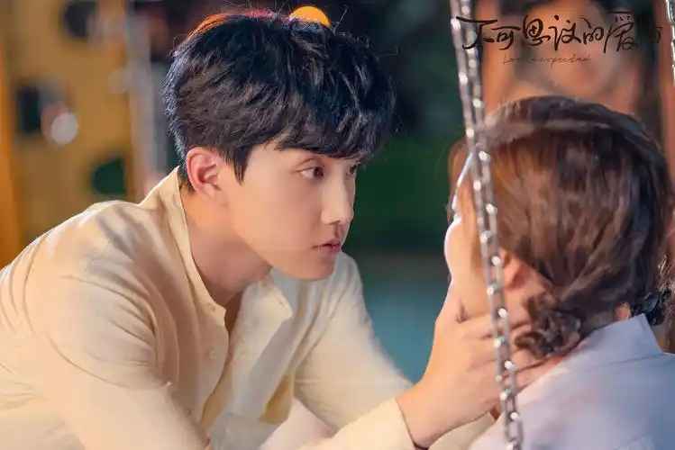 范世錡不可思议的爱情热播线下体验分娩痛引热议