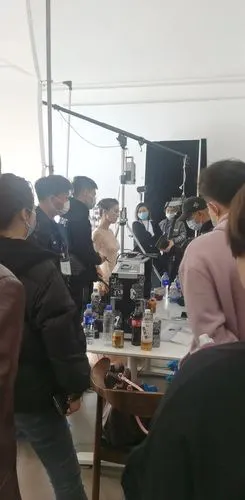 黄圣依代言纪兰芬面膜广告拍摄现场