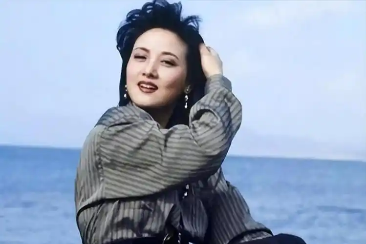 回顾张国立与罗秀春离婚:他再婚有烦恼,她至今单身牵挂儿子