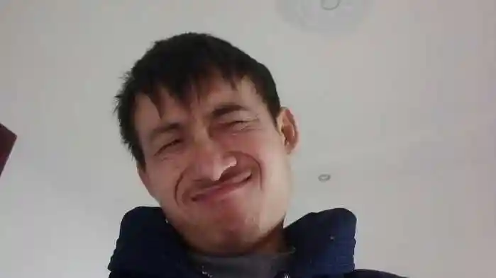 我愿意做网络世界的二货,傻逼,逗比