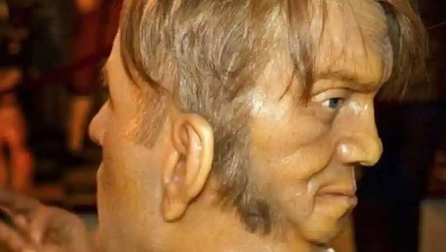 世界上最恐怖的人,脑袋后面长脸,能哭能笑会说话!_腾讯视频