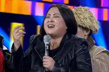 快乐大本营 之贾玲模仿刘欢大河向东流_百度视频搜索