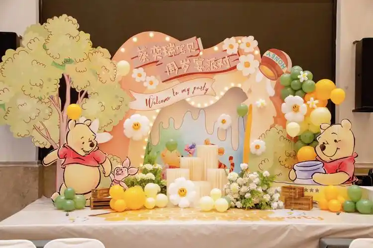 🎂而缤纷时光鲜花·气球派对,就是为宝宝们打造梦幻生日的专家!