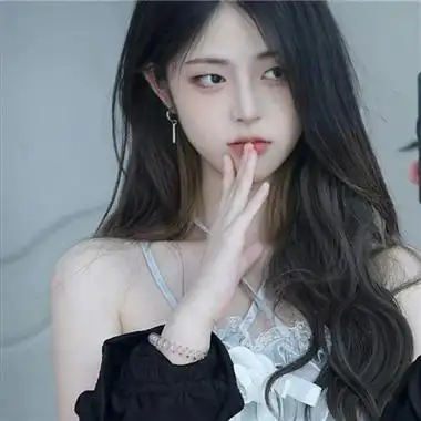 很优质的又很撩人的气质甜美的女生头像来啦,这么精致又这么好看的