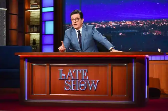 美国脱口秀节目美国时下最火的深夜脱口秀