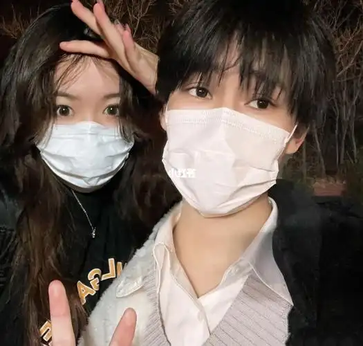 和张真源恋爱啦