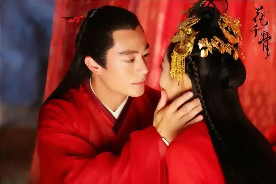 #花千骨 #白子画好喜欢这部剧,男主高冷温柔,女主甜美可爱 - 抖音