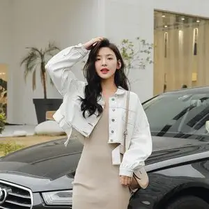 白色牛仔小外套女超短款配吊带裙的上衣学生小个子150cm宽松显瘦