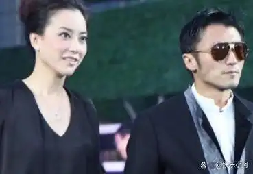 陪伴谢霆锋28年,39岁未婚先孕生下女儿,王菲发文被蒙在鼓里?