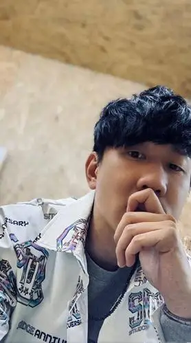 手机壁纸林俊杰