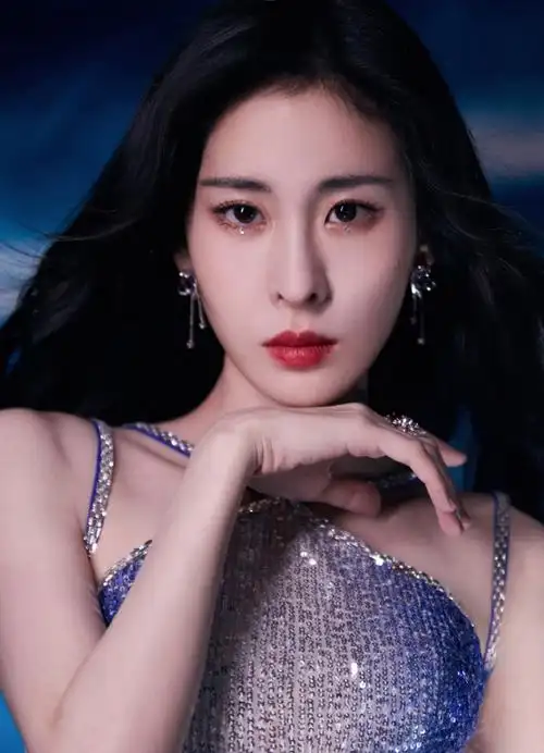 网页链接浙江卫视#中国好声音#中秋特别晚会[圆月]以歌寄月,@张碧晨邀