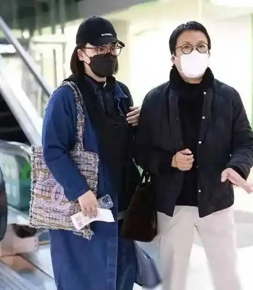 马思纯:是他给了我足够的安全感,陪我度过了最艰难的时刻_张哲轩_爱情