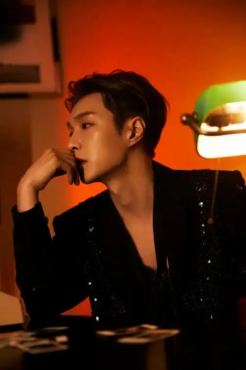 张艺兴四季惊喜夜