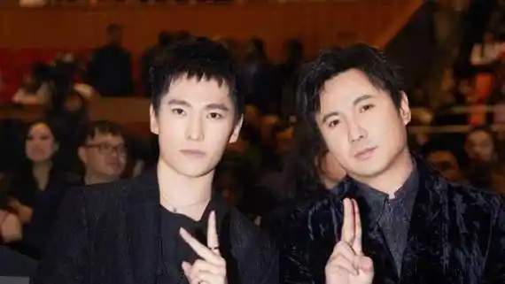 沙溢沈腾杨洋三大校草罕见互动,网友直呼被笑死_军艺_气质_荒野猎人