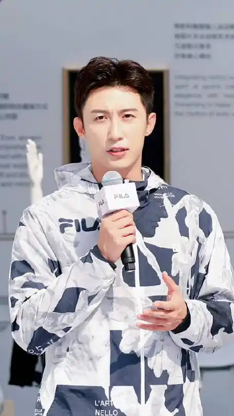 黄景瑜今天来南京啦!