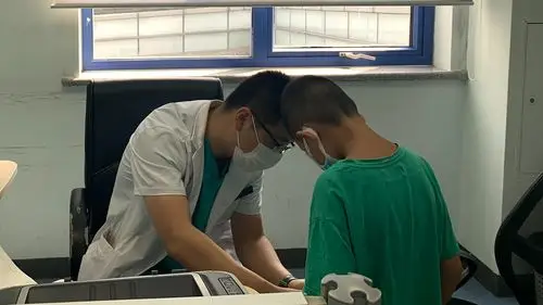 搜狐健康医师节特辑刘超医生儿科医生的驻颜之术