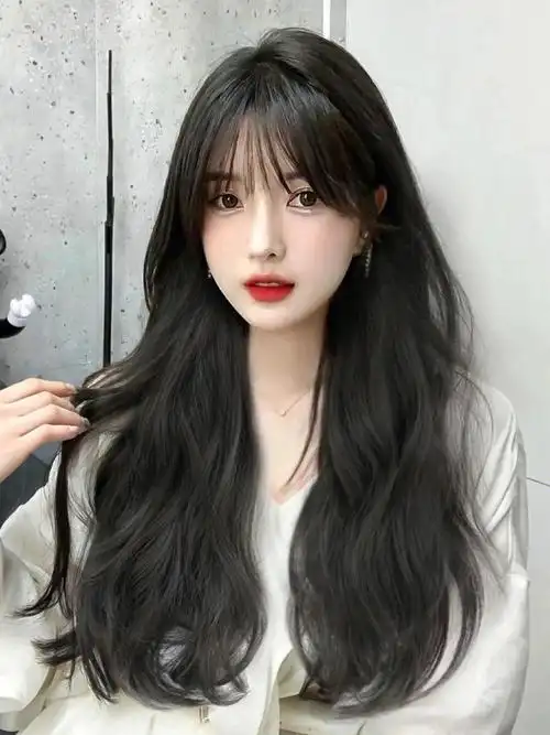 适合秋冬的慵懒卷发浪漫法式卷超显发量